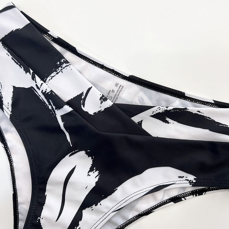 New Bikini Three-piece Women's Swimsuit Black And White Printed Swimming - Berlure